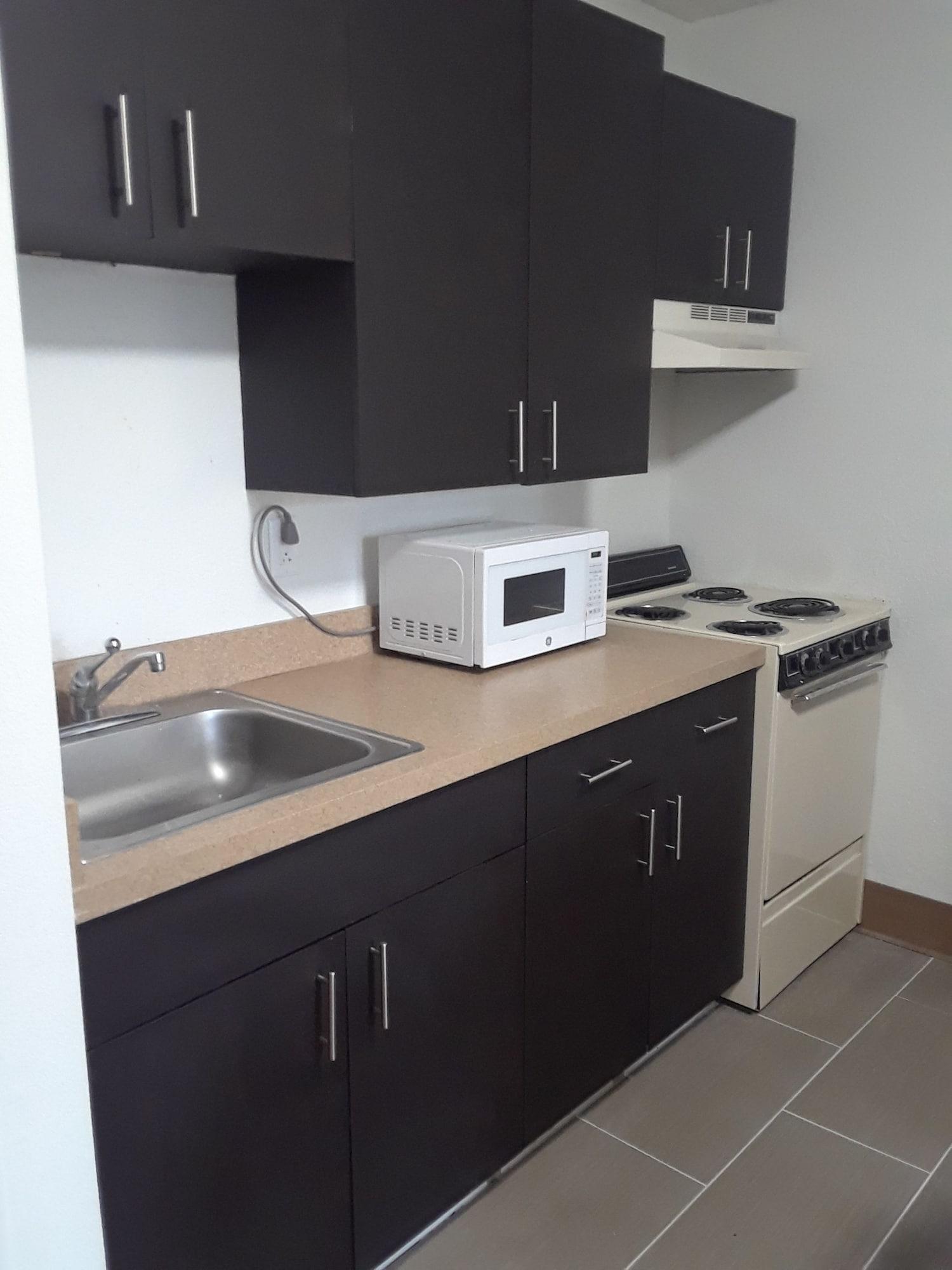 Welcome Suites Hazelwood Extended Stay Hotel מראה חיצוני תמונה